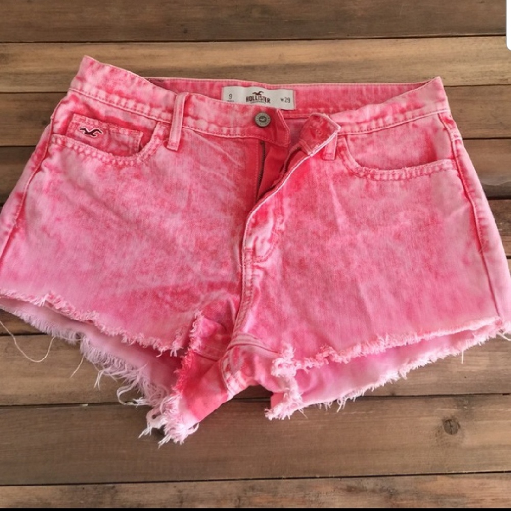 Hollister High Rise Pink Acid Wash Shorts
